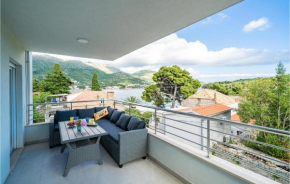 Amazing apartment in Zaton Veliki with WiFi and 3 Bedrooms